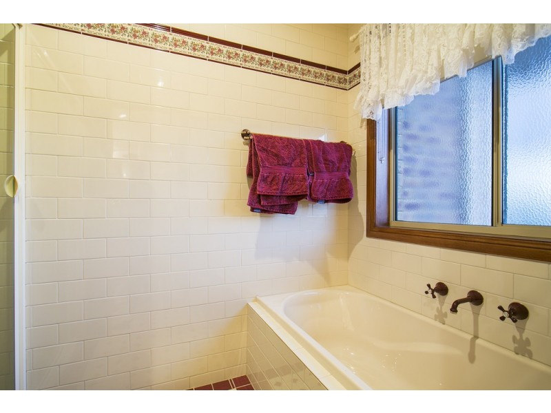 22 George Francis Drive, Mount Compass SA 5210