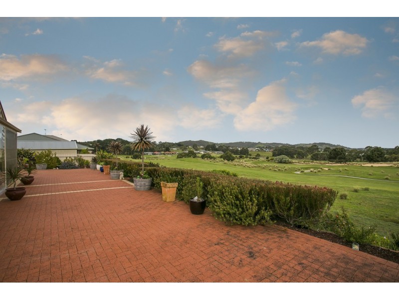 22 George Francis Drive, Mount Compass SA 5210