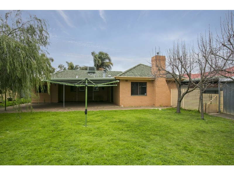 18 Livingstone Street, Glengowrie SA 5044