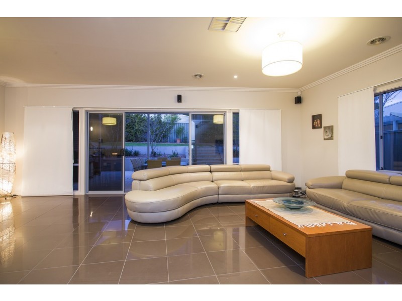 12 The Boulevard, Flagstaff Hill SA 5159