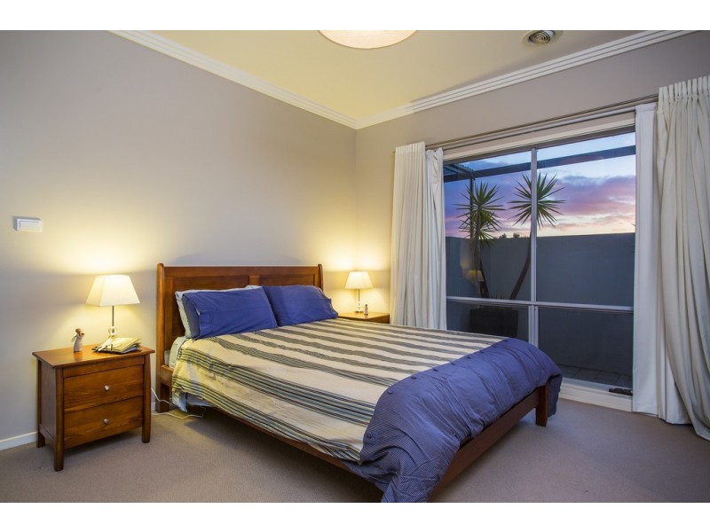 12 The Boulevard, Flagstaff Hill SA 5159