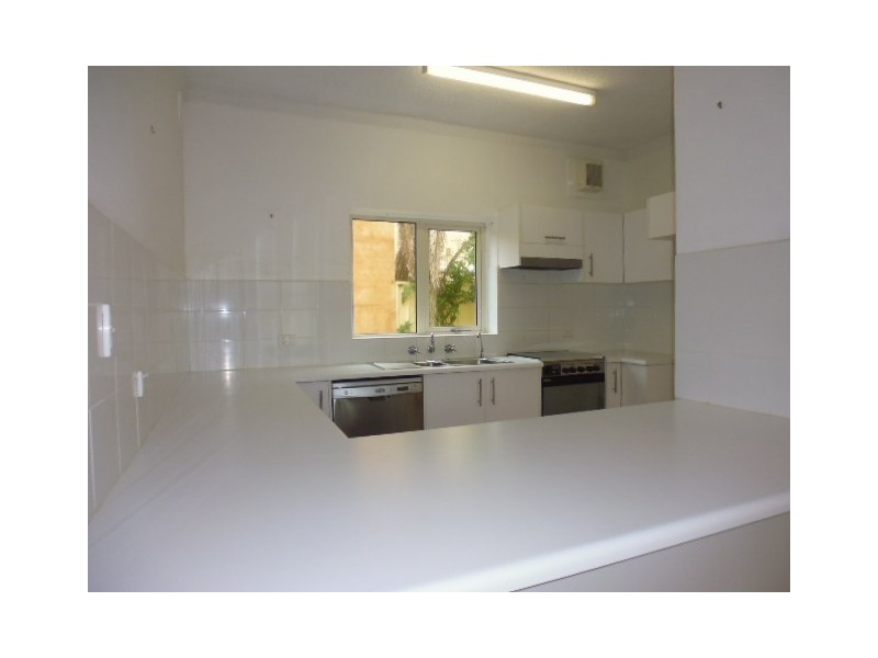 8/52-53 North Esplanade, Glenelg North SA 5045