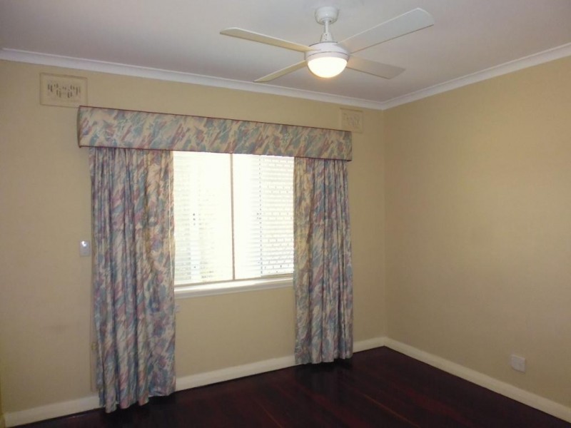 1/1a Madden Avenue, Glandore SA 5037