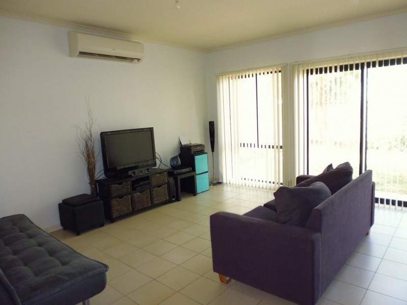 10 Ragless Avenue, Park Holme SA 5043