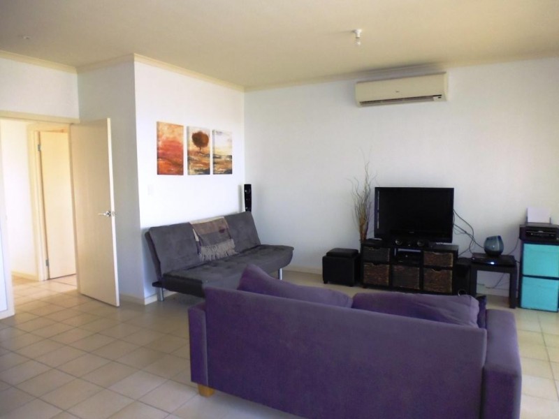 10 Ragless Avenue, Park Holme SA 5043