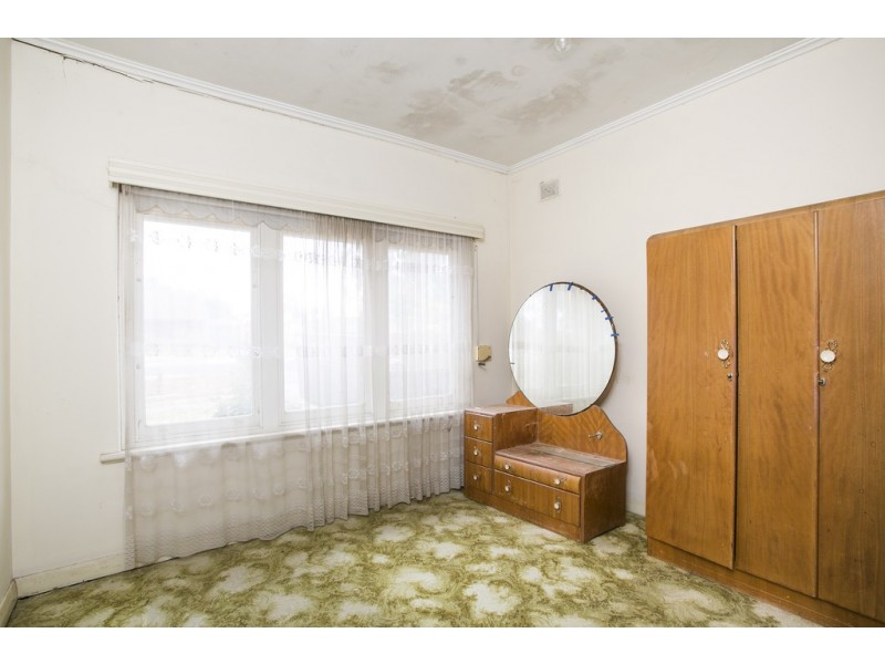 5A Radford Avenue, Clearview SA 5085