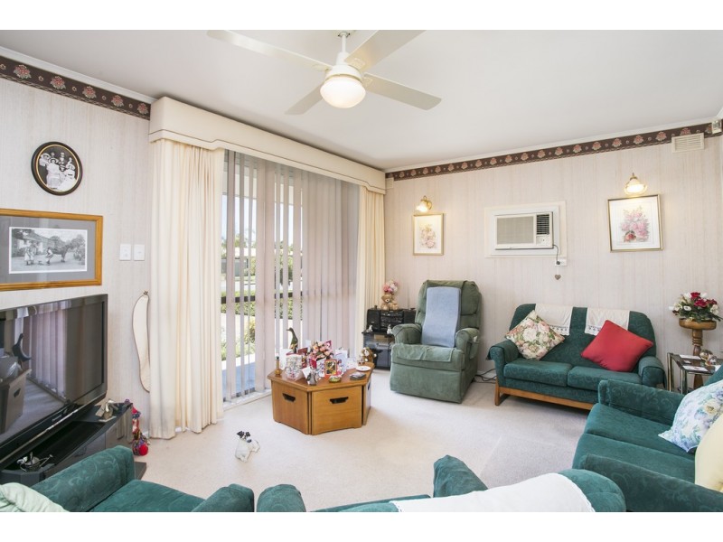 17 Hoylake Street, Novar Gardens SA 5040