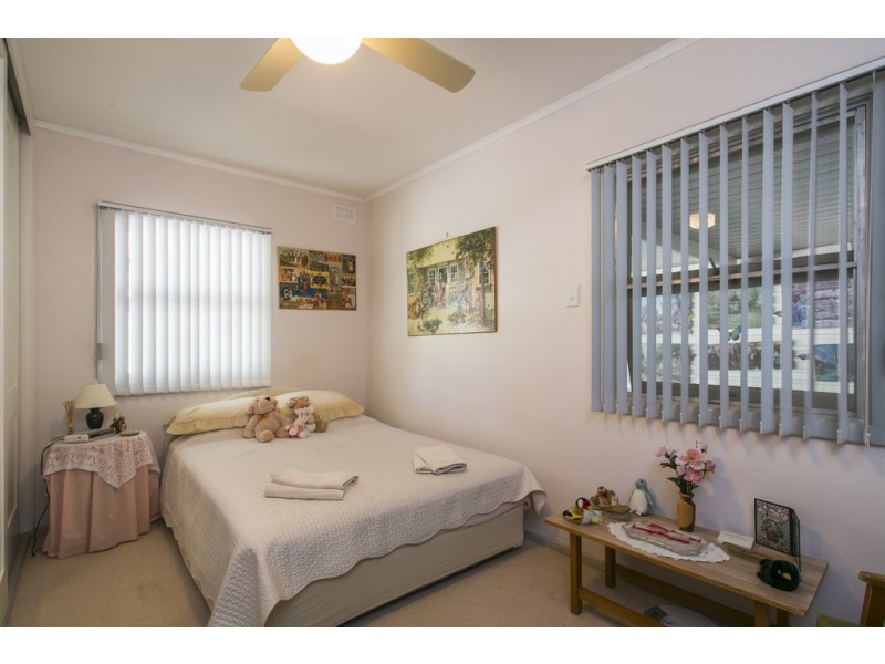 17 Hoylake Street, Novar Gardens SA 5040