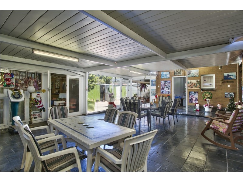 17 Hoylake Street, Novar Gardens SA 5040