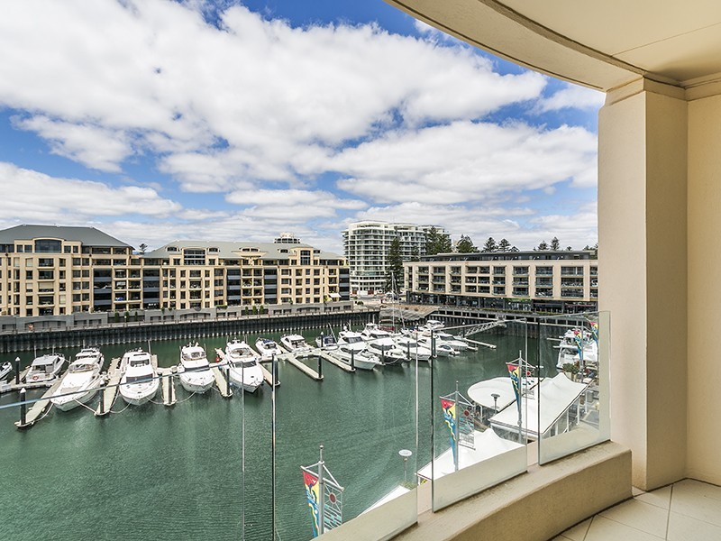 57/3 Holdfast Promenade, Glenelg SA 5045