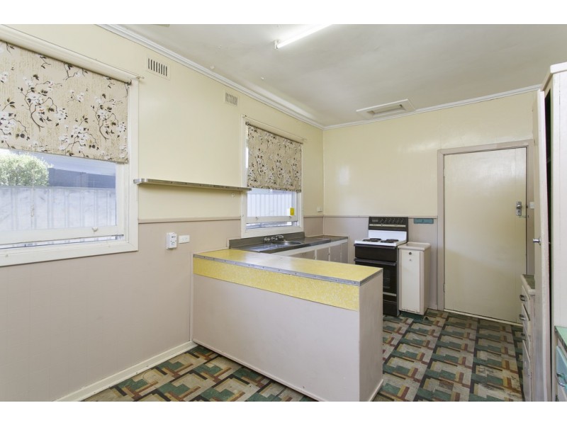 16 Park Road, St Marys SA 5042