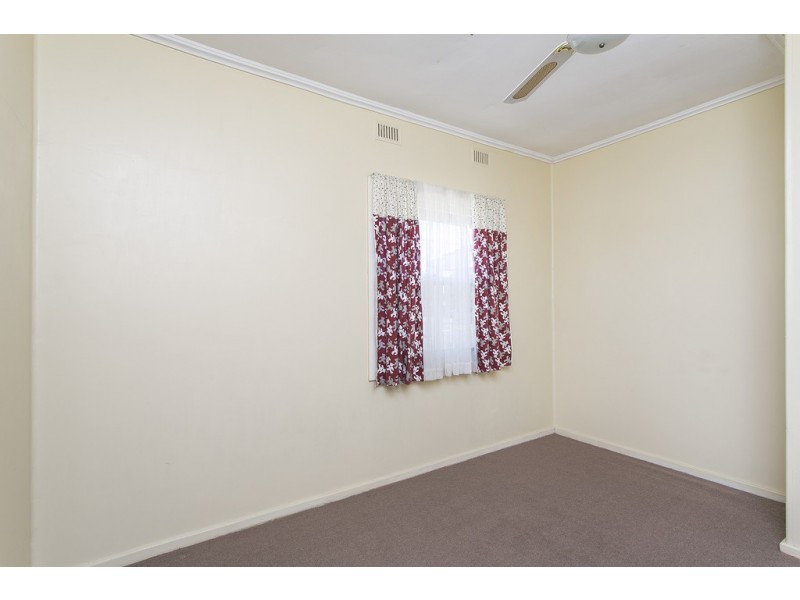 16 Park Road, St Marys SA 5042