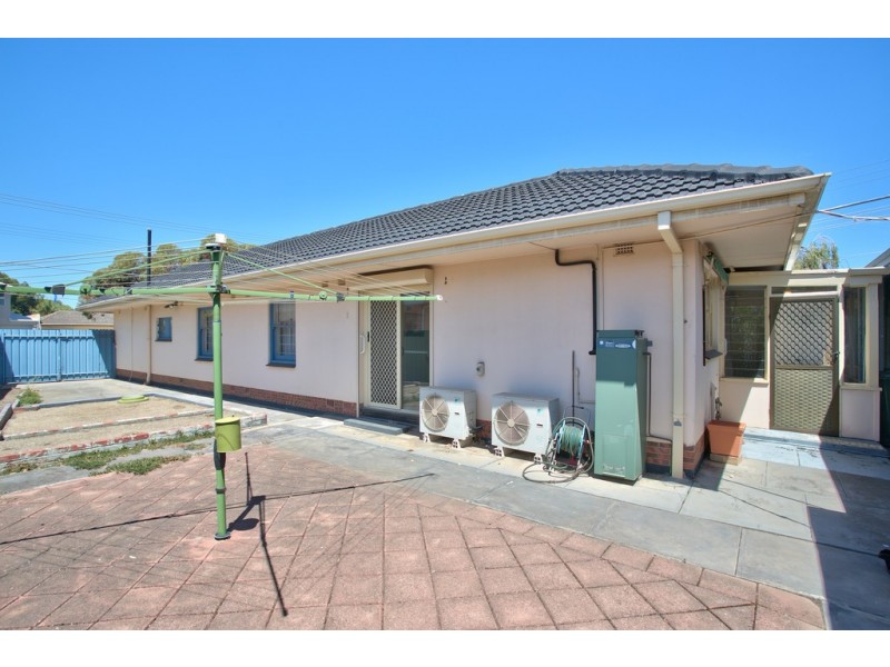 2 Sunset Crescent, Grange SA 5022