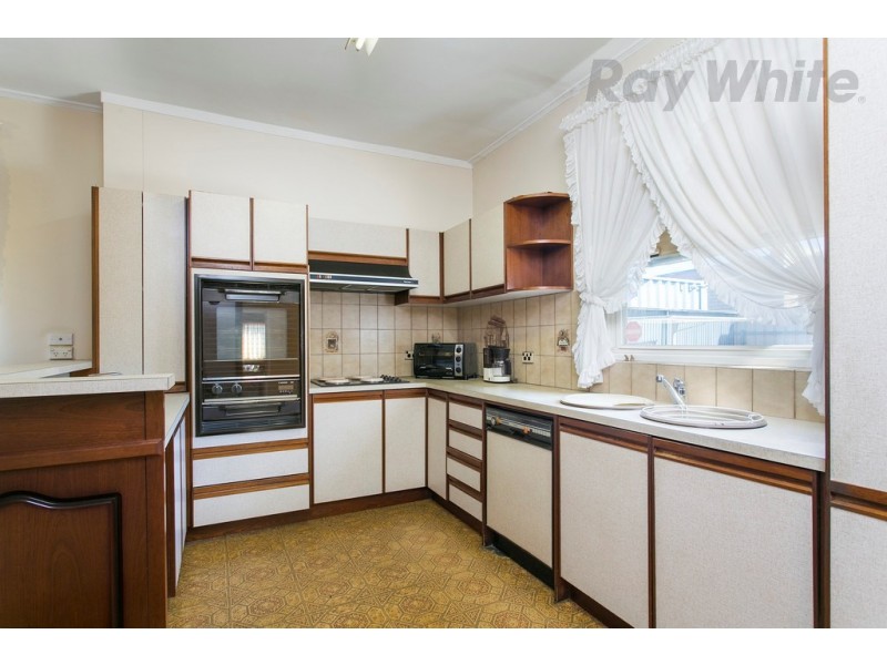 176 Raglan Avenue, South Plympton SA 5038