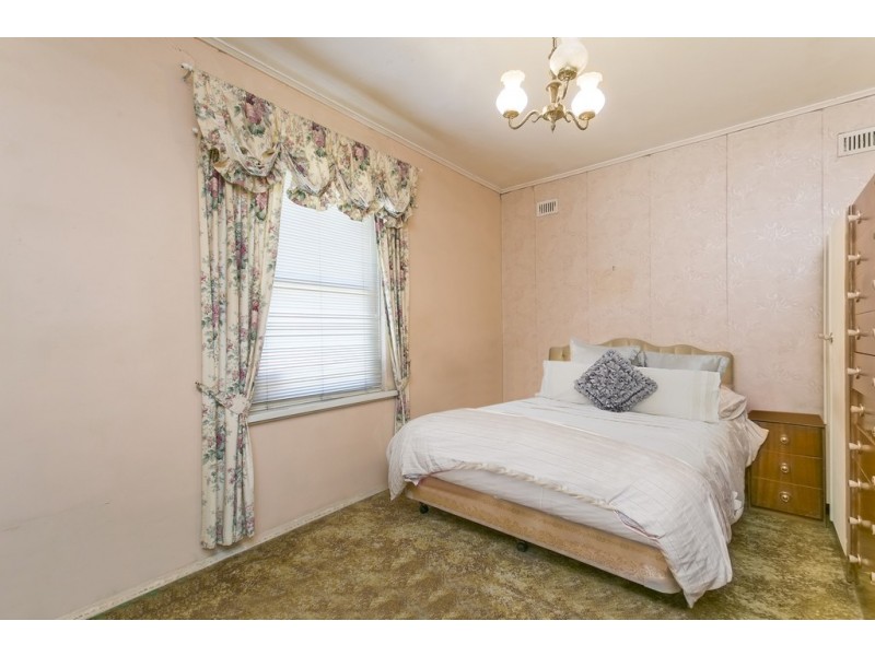 176 Raglan Avenue, South Plympton SA 5038