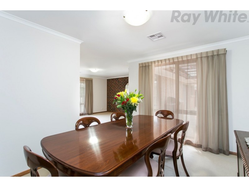 4 Shah Court, Flagstaff Hill SA 5159