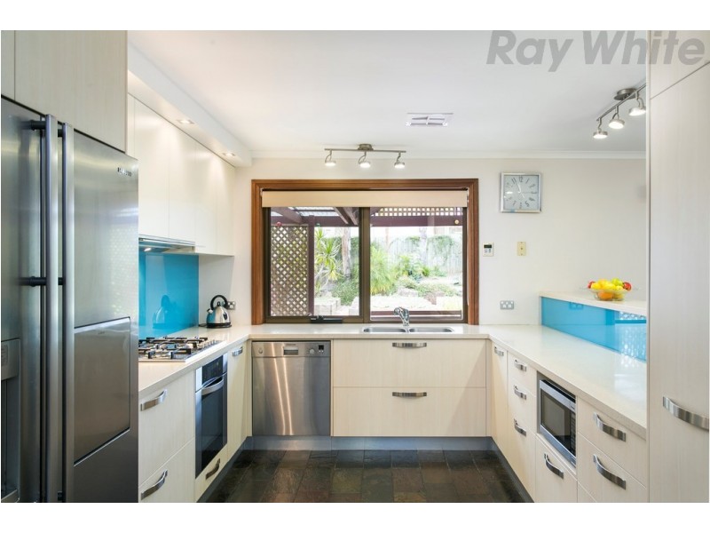 4 Shah Court, Flagstaff Hill SA 5159
