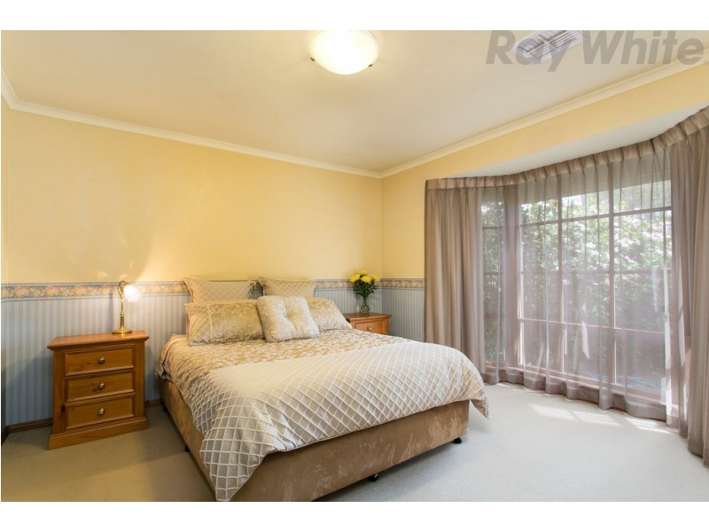 4 Shah Court, Flagstaff Hill SA 5159