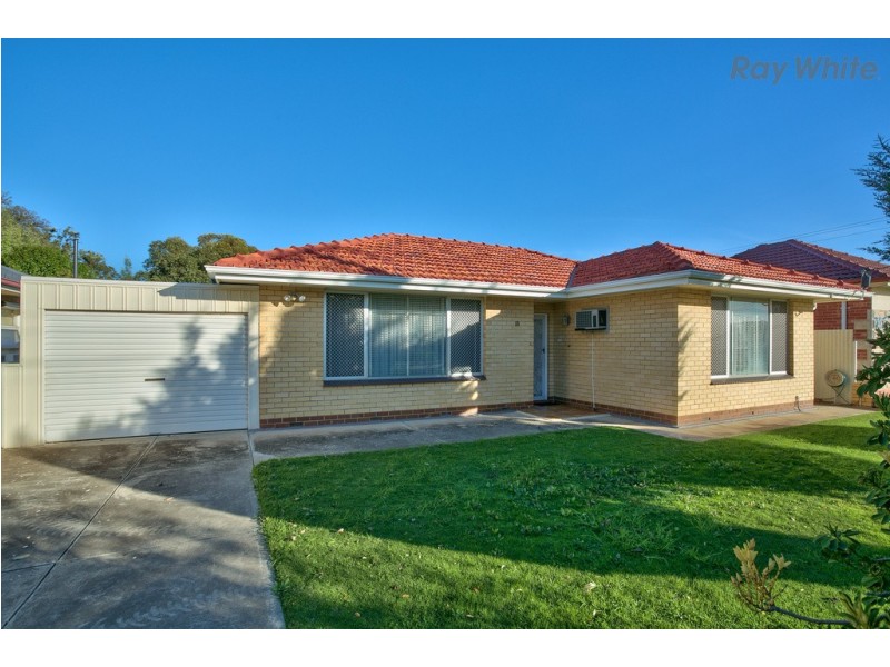 18 Nilpena Avenue, Park Holme SA 5043