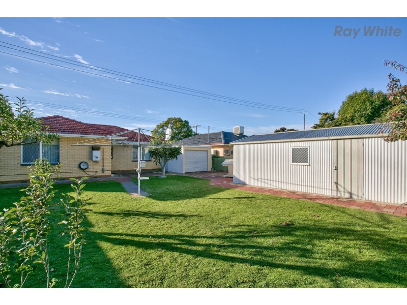 18 Nilpena Avenue, Park Holme SA 5043
