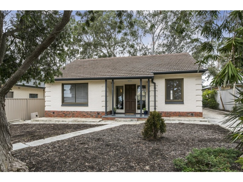 2 The Crescent, St Marys SA 5042