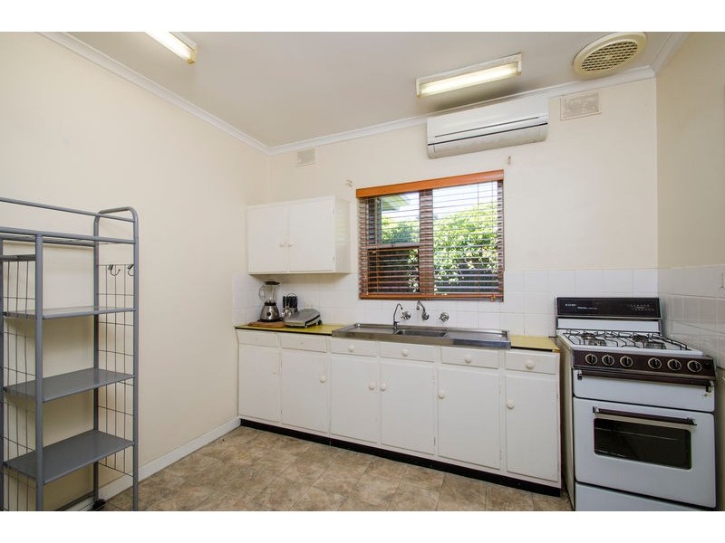 4/16 Sandison Terrace, Glenelg North SA 5045