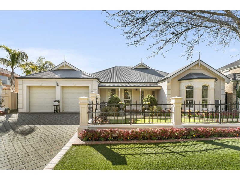 10 Moorfield Terrace, Allenby Gardens SA 5009