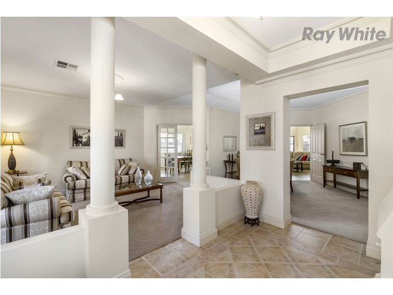 10 Moorfield Terrace, Allenby Gardens SA 5009