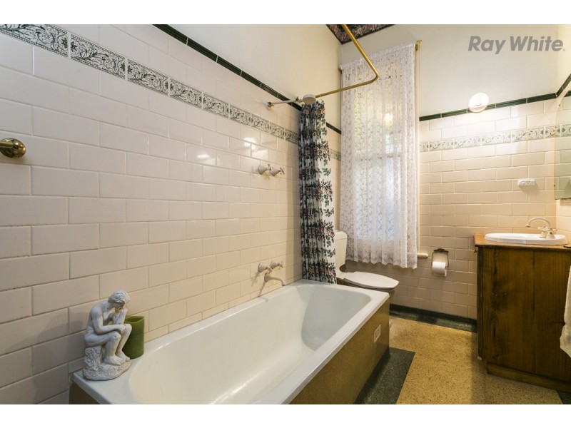 143 Woolnough Road, Largs Bay SA 5016