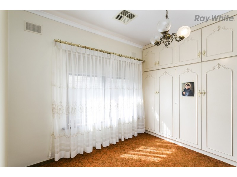 1 Paul Court, Fulham Gardens SA 5024