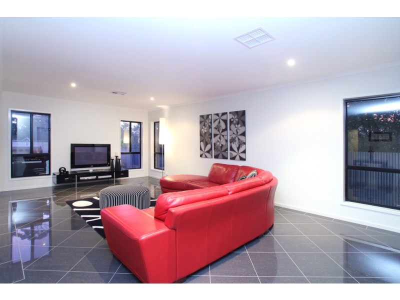 19 Balmoral Avenue, North Brighton SA 5048