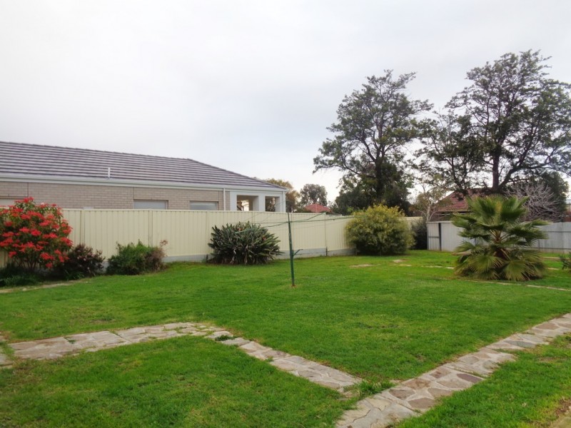 42 Boss Ave, Marleston SA 5033
