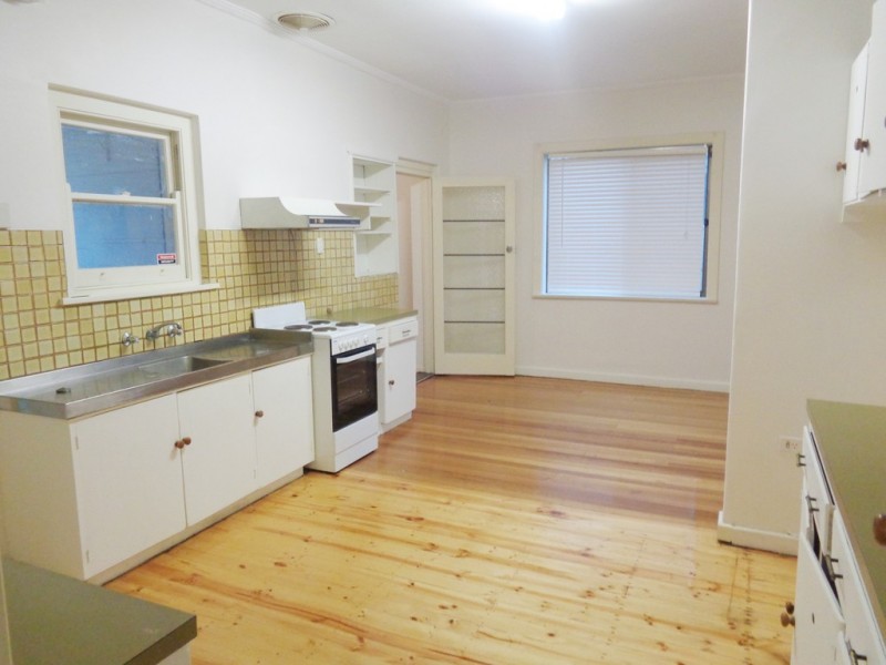 42 Boss Ave, Marleston SA 5033