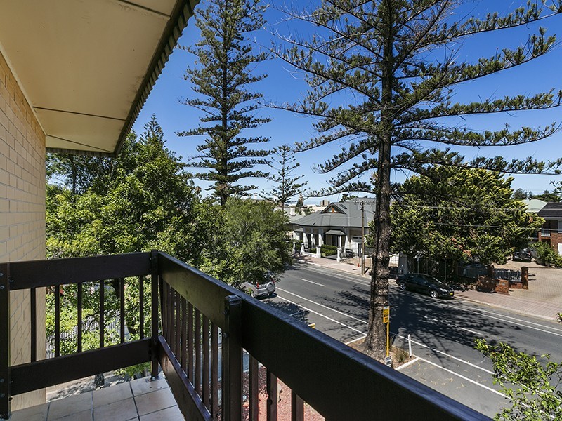 38 Gordon Street, Glenelg SA 5045