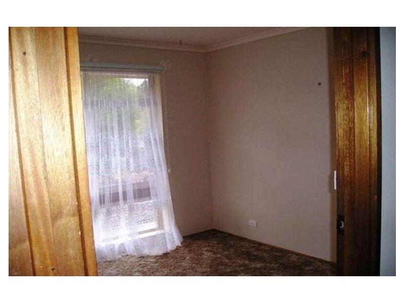 17 Jeanette Crescent, Aberfoyle Park SA 5159