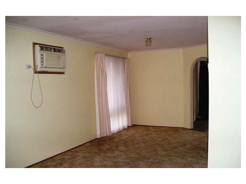 17 Jeanette Crescent, Aberfoyle Park SA 5159