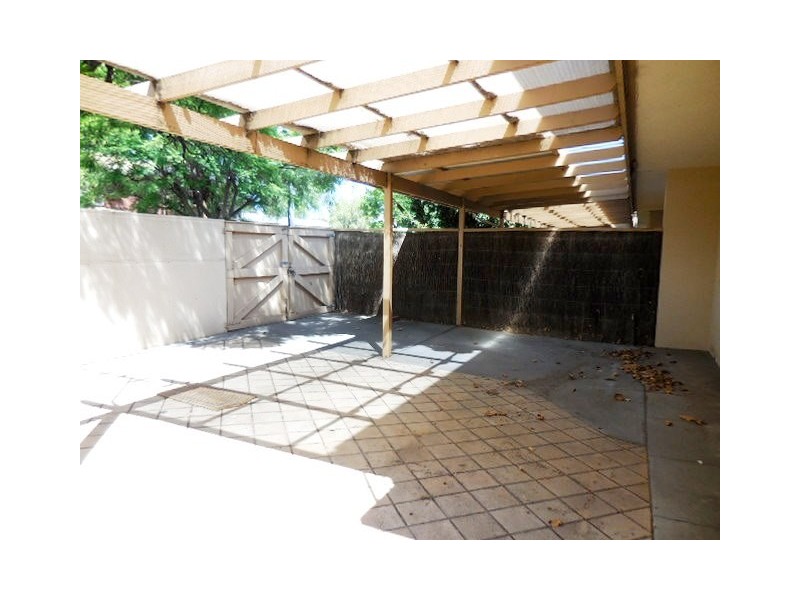 2/229 Cross Road, Cumberland Park SA 5041