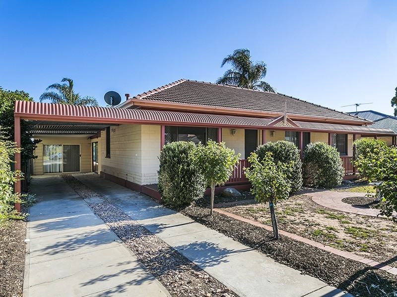 2 Shetland Avenue, Marion SA 5043
