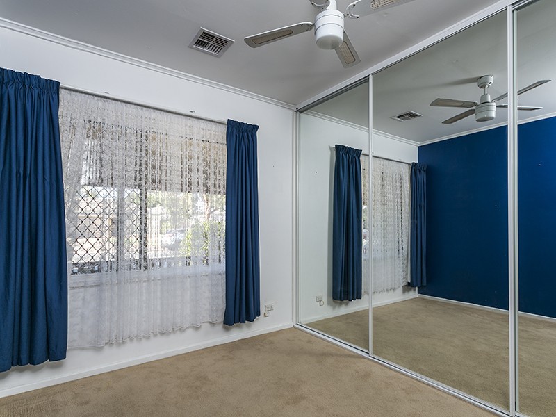 2 Shetland Avenue, Marion SA 5043