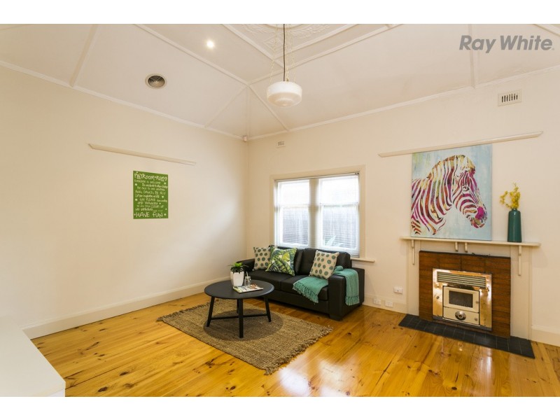 8 Garland Street, Glandore SA 5037