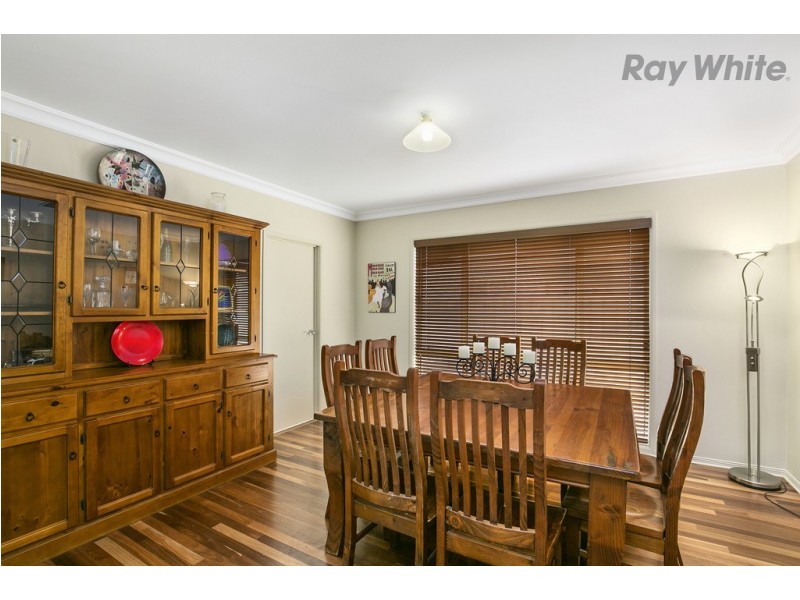 26 Ingleton Drive, Hallett Cove SA 5158