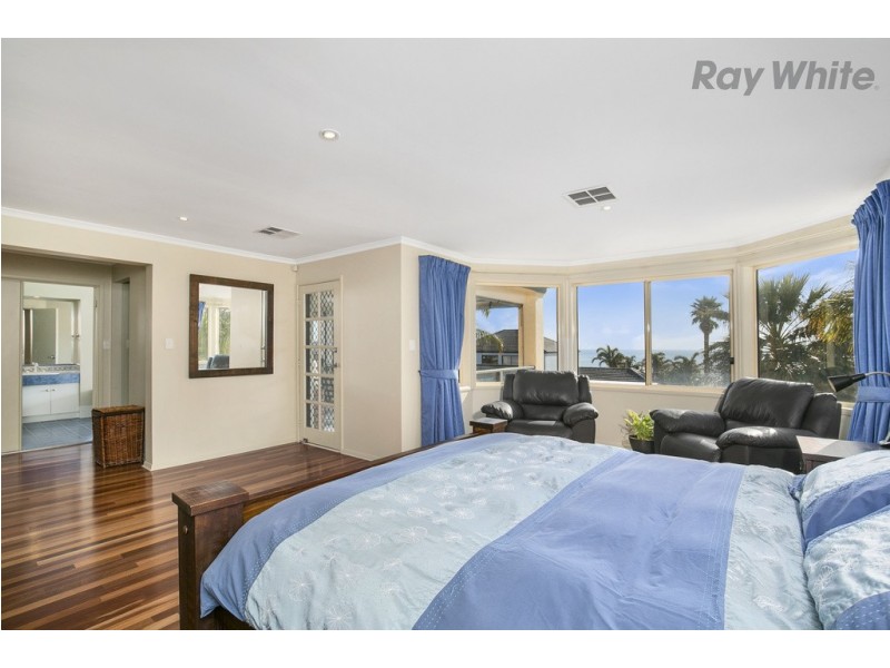 26 Ingleton Drive, Hallett Cove SA 5158