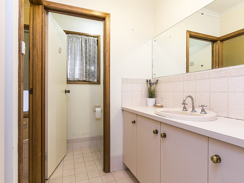 14 Park Street, Glandore SA 5037