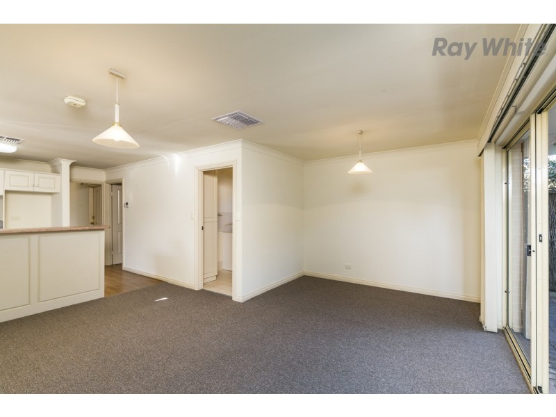 2/39 Dunrobin Road, Hove SA 5048