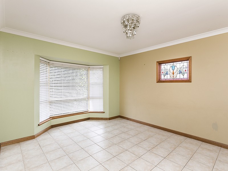 11a Rotorua Ave, Park Holme SA 5043