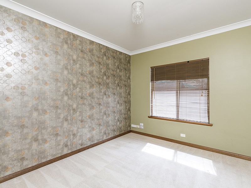 11a Rotorua Ave, Park Holme SA 5043