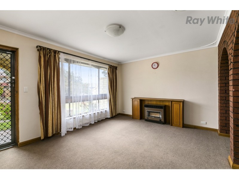 2/17 Evans Crescent, Oaklands Park SA 5046
