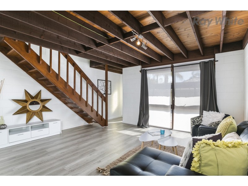 11/1 Gore Street, Glenelg North SA 5045