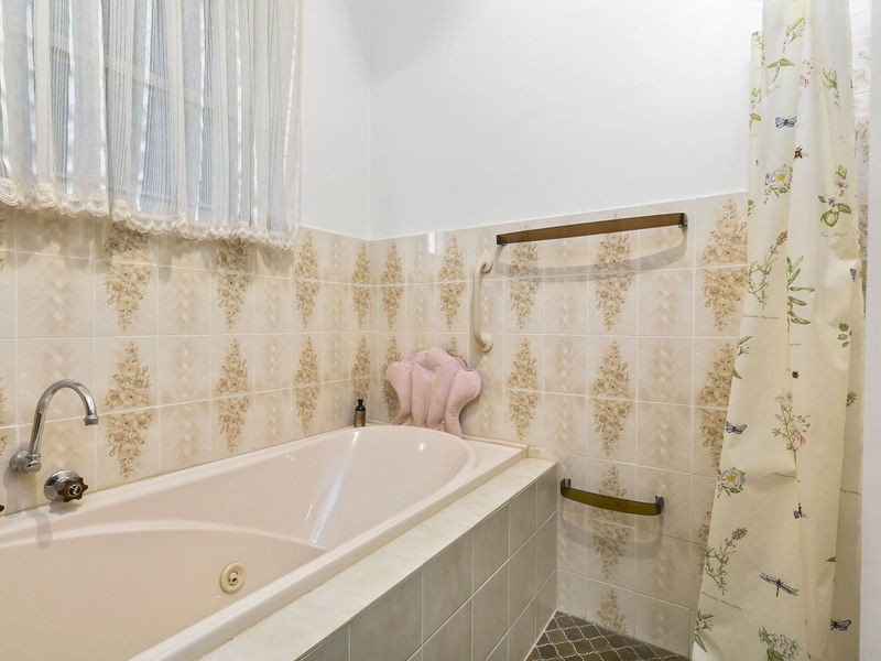 12 Smith Avenue, Hove SA 5048