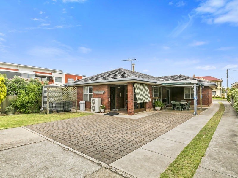 12 Smith Avenue, Hove SA 5048